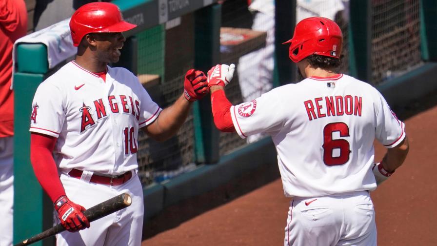 Angelinos vencen a Diamondbacks al concluir serie