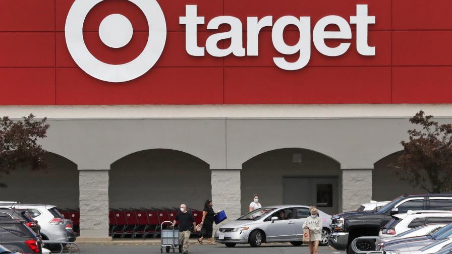 Piden uso obligatorio de mascarillas en las tiendas en EEUU