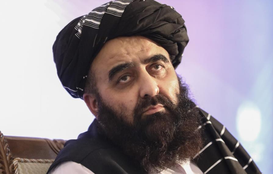Gobierno talibán dice que no permitirá ataques contra otros
