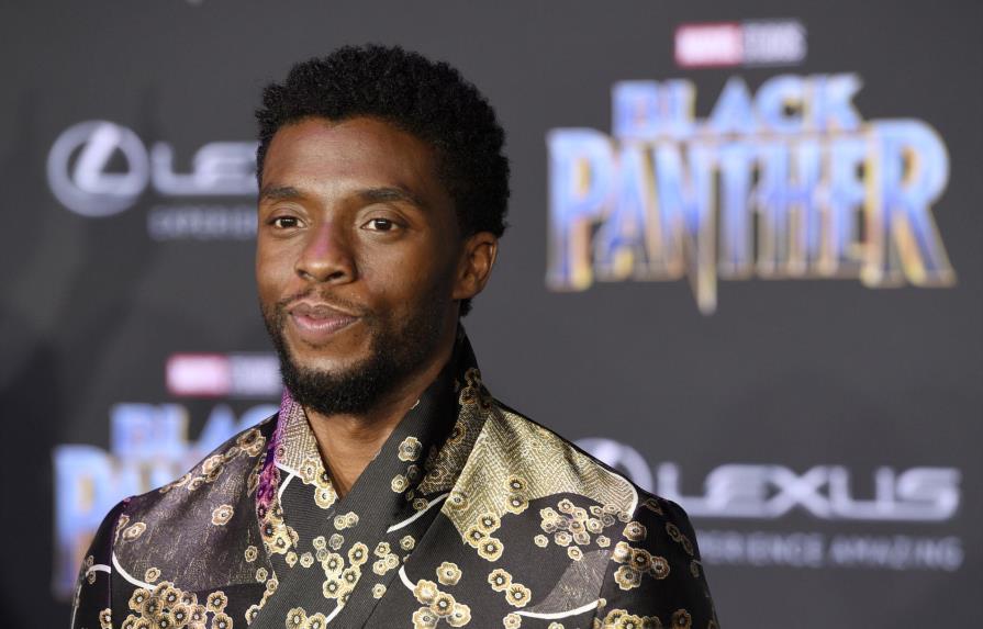 Sepultan actor de Black Panther en su natal Carolina del Sur