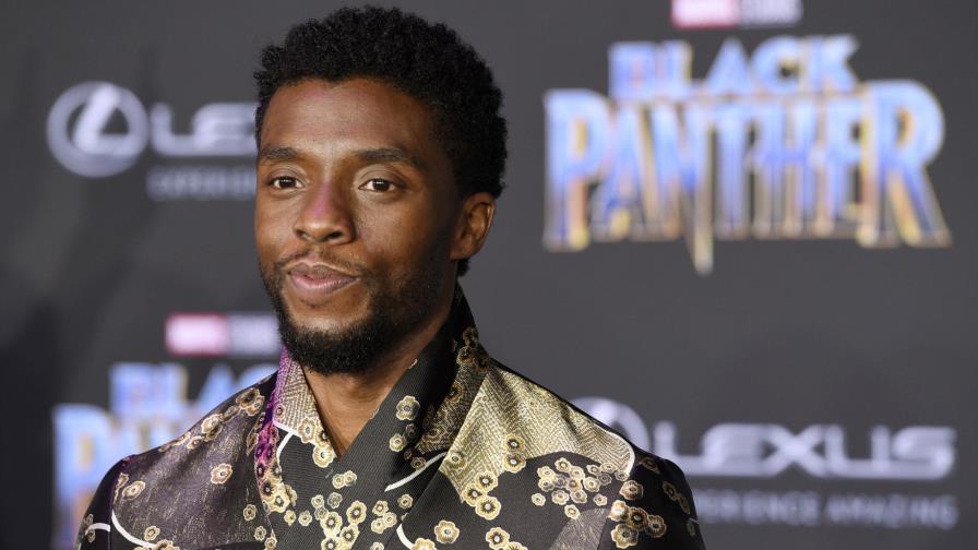 Sepultan actor de Black Panther en su natal Carolina del Sur