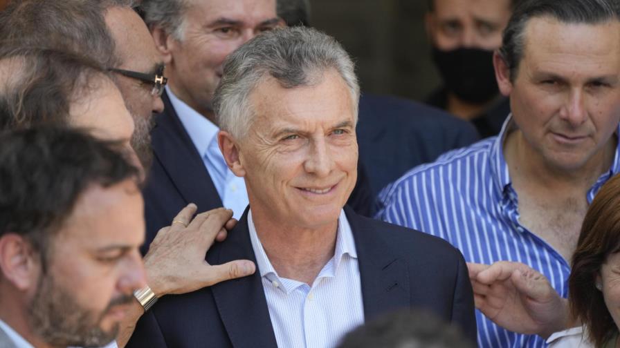 Juez argentino procesa a expresidente Macri por espionaje