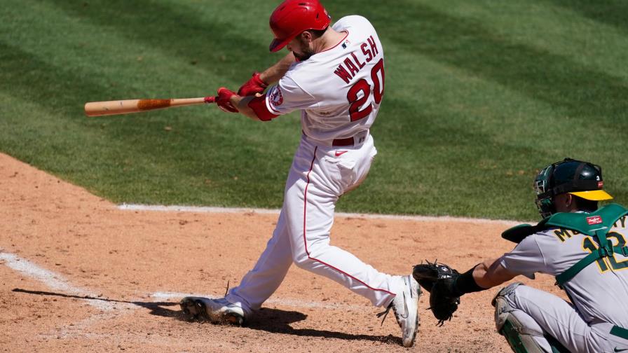 Angelinos evitan barrida con victoria de 6-5 ante Atléticos Angelinos evitan barrida con victoria de 6-5 ante Atléticos