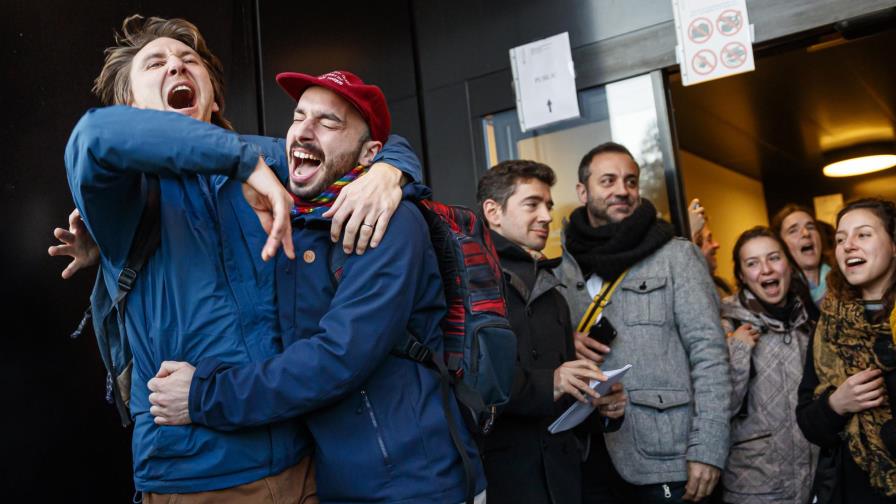 Corte suiza exonera a activistas climáticos de allanamiento en un banco