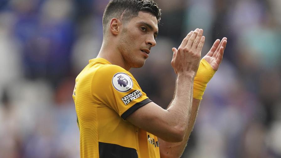 Giménez sustituye a Raúl Jiménez en México