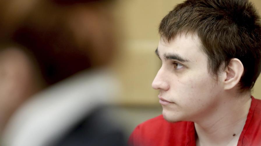 Testigo de masacre escolar en Florida sigue traumatizada