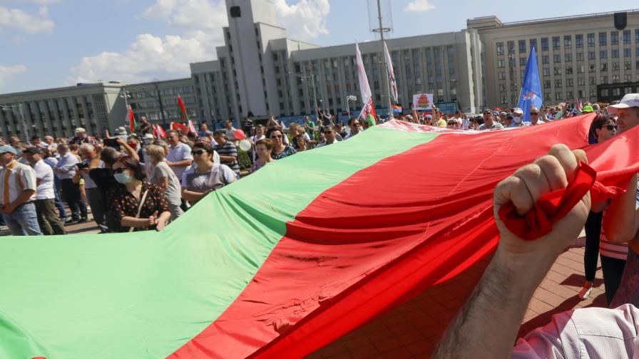 Implican a Bielorrusia en campaña cibernética contra la OTAN