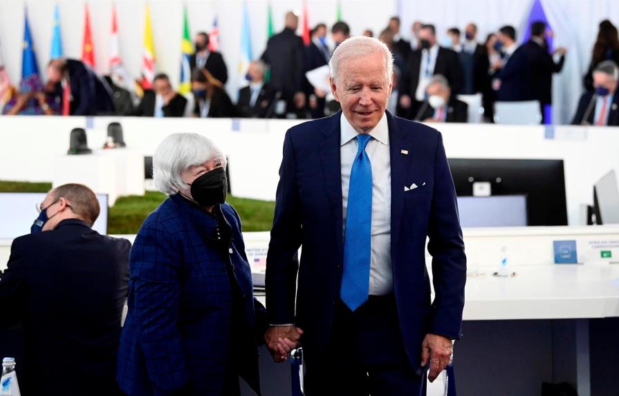 Biden apoya volver a cumplir el pacto nuclear con Irán si lo respeta