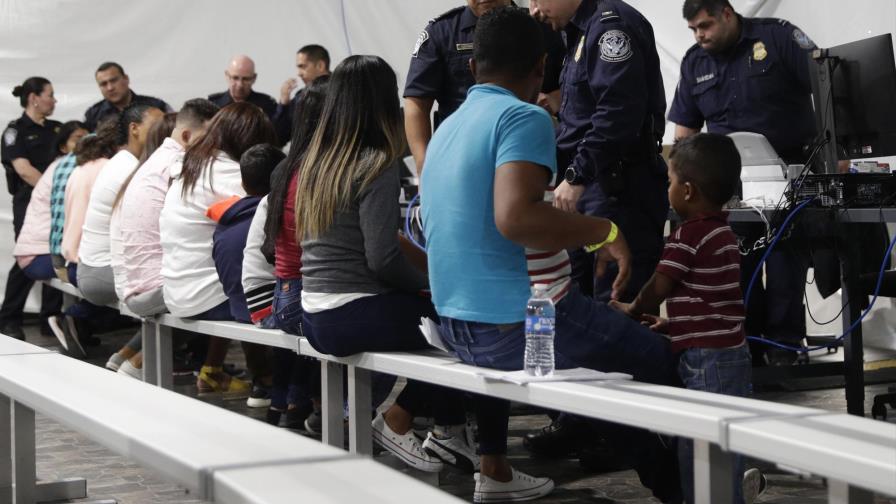 EEUU envía a México a solicitantes de asilo desde Arizona