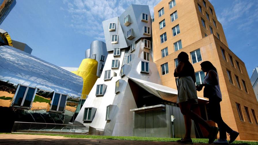 MIT accede a colocar subtítulos en videos tras demanda MIT accede a colocar subtítulos en videos tras demanda