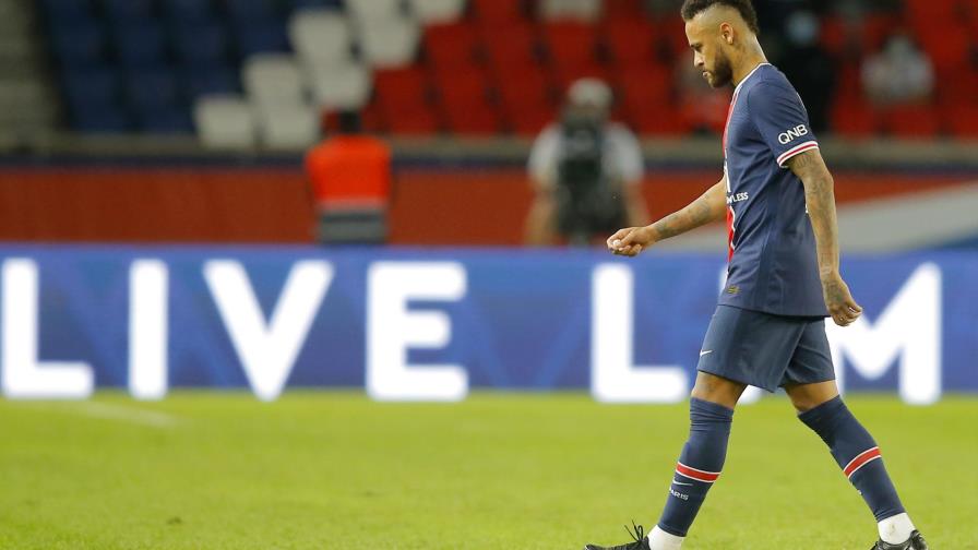 Críticas a líder de fútbol francés por minimizar racismo