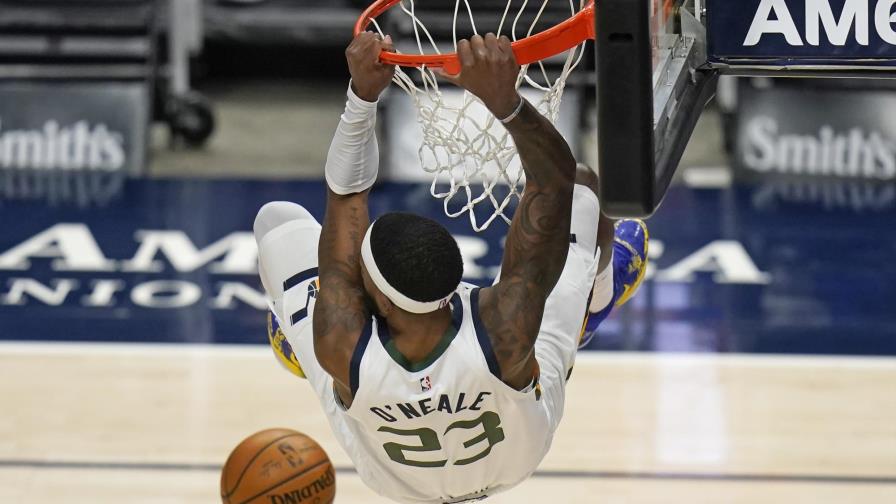 Jazz vence a Mavericks 116-104 en su 10ma victoria seguida Jazz vence a Mavericks 116-104 en su 10ma victoria seguida