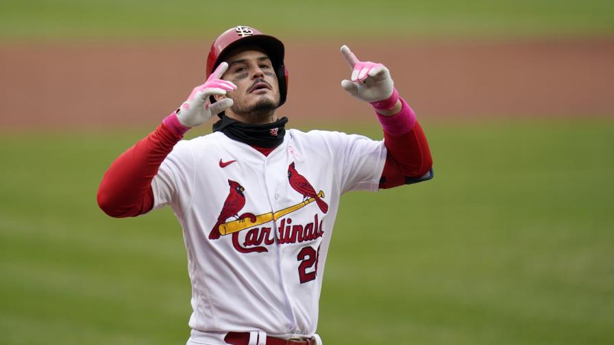 Arenado y Wainwright dan a Cardenales triunfo ante Rockies