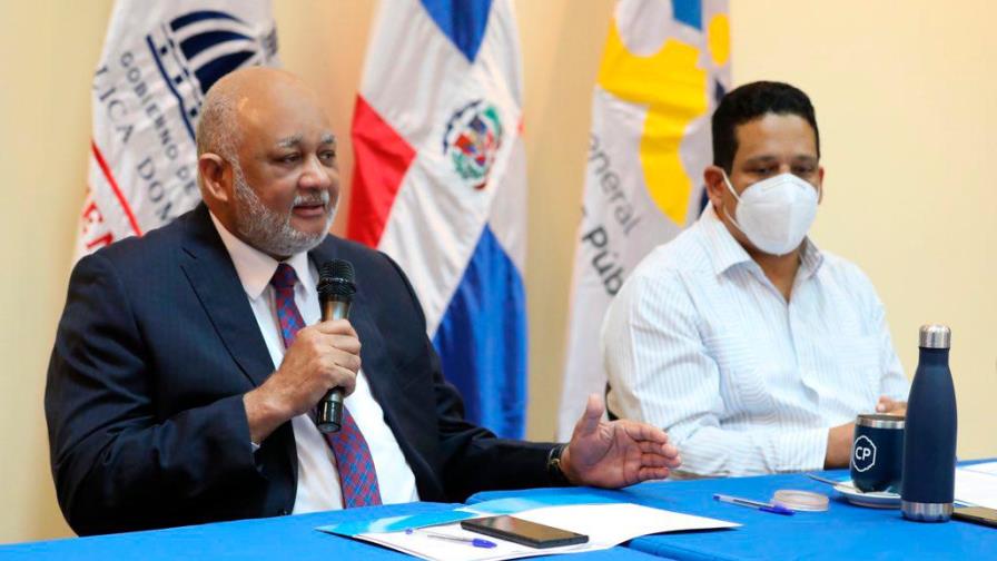 El Minerd anuncia que insertarán en dispositivos los libros de secundaria El Minerd anuncia que insertarán en dispositivos los libros de secundaria