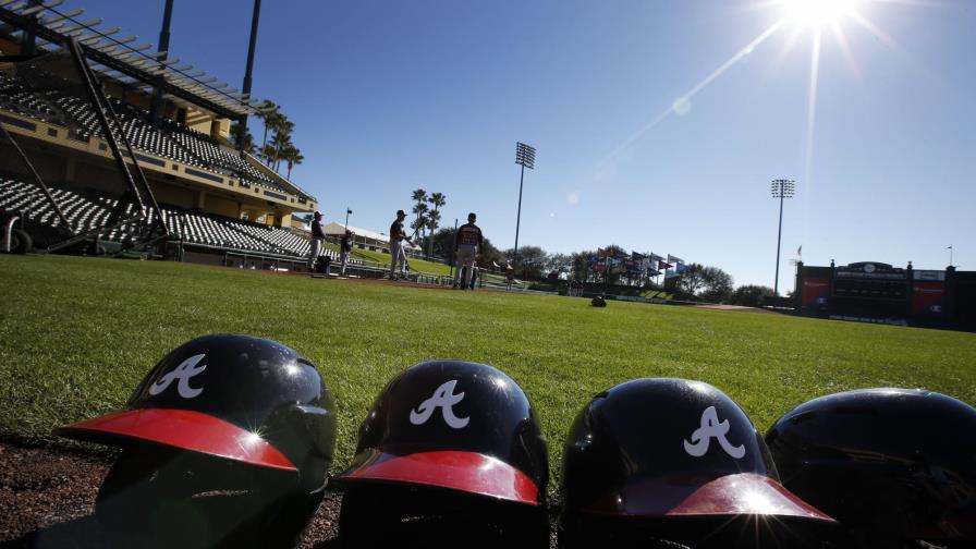 Menos viajes en la pretemporada de béisbol por el COVID-19