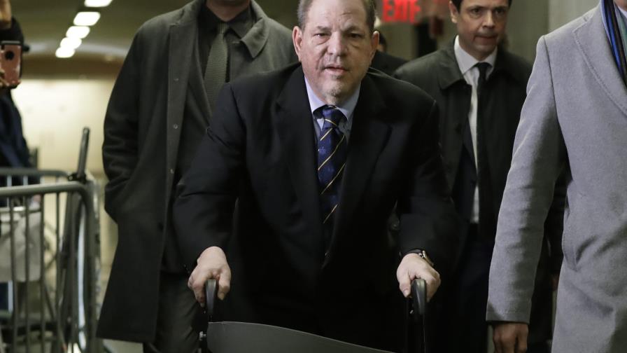 Actriz Rosie Pérez subirá al estrado en juicio de Weinstein