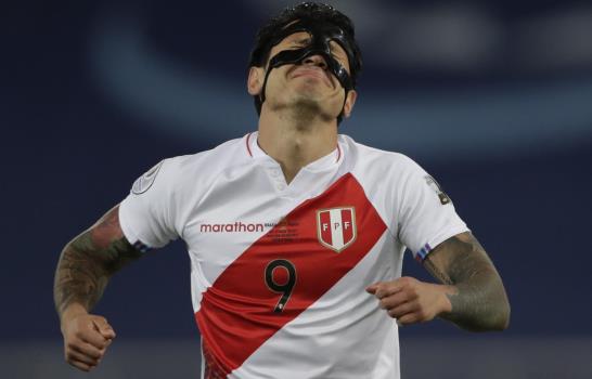 Brasil vence de nuevo a Perú y es finalista de Copa América