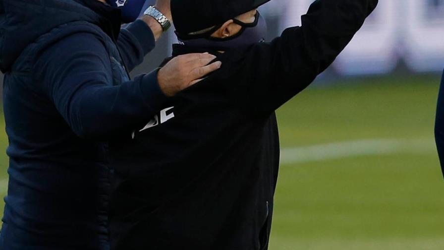 Maradona internado en clínica con cuadro de depresión
