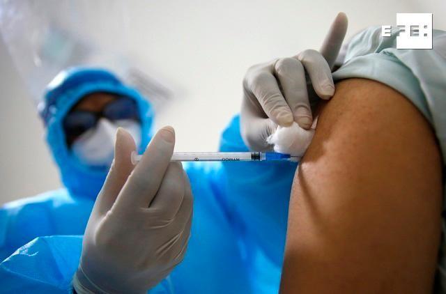La vacunación contra la COVID-19 avanza con desigualdad en América Latina