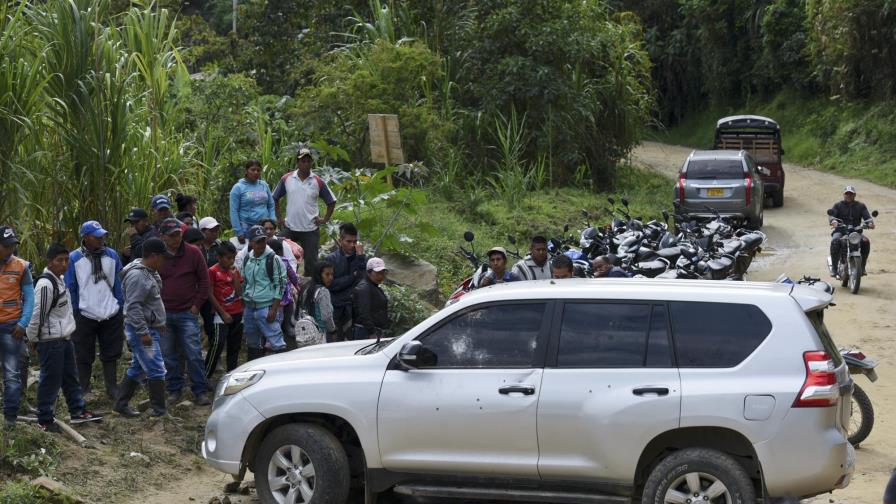 Colombia envía efectivos a zona de masacre indígena