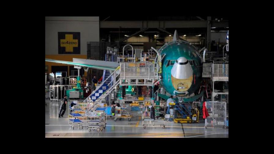 Boeing prescindirá de 13.000 empleados en los próximos días por la pandemia