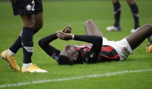 Kane llega a 200 goles; Tottenham gana en Liga Europa