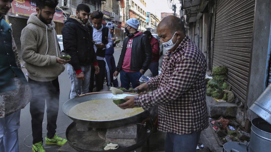 Corea del Sur bate récord de casos de COVID-19 desde agosto