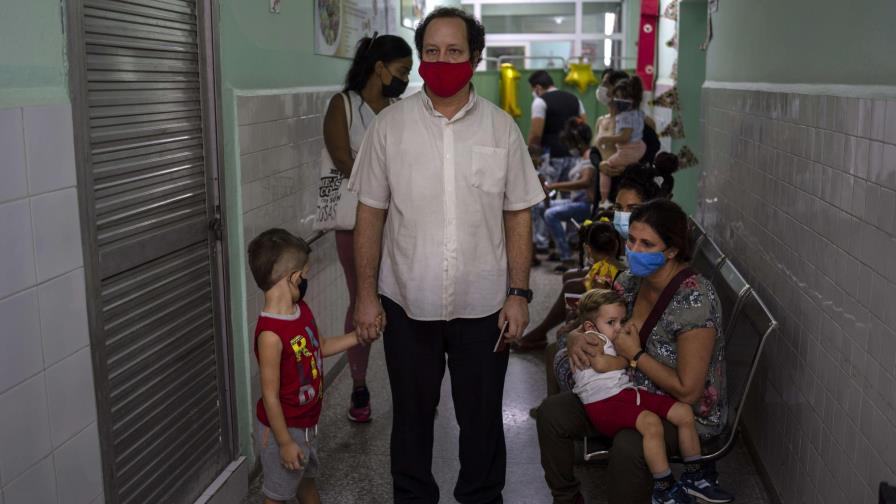 Cuba flexibiliza medidas sanitarias en zonas con menos COVID