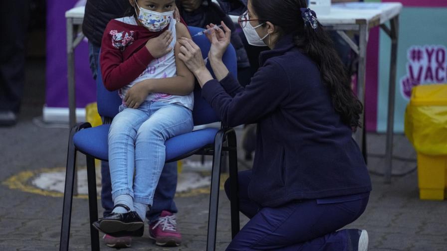 Chile: dosis de vacunas de refuerzo tienen gran efectividad