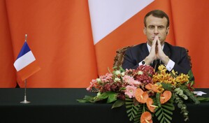 Macron lamenta alejamiento de EEUU de la OTAN