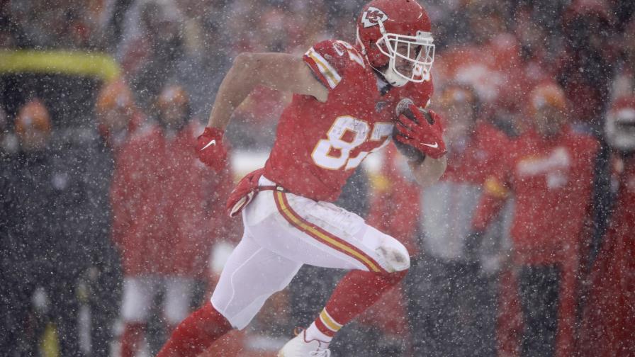 Kelce sigue evolucionando como tight end de Chiefs