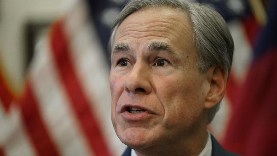 Gobernador de Texas retoma intento de reforma electoral