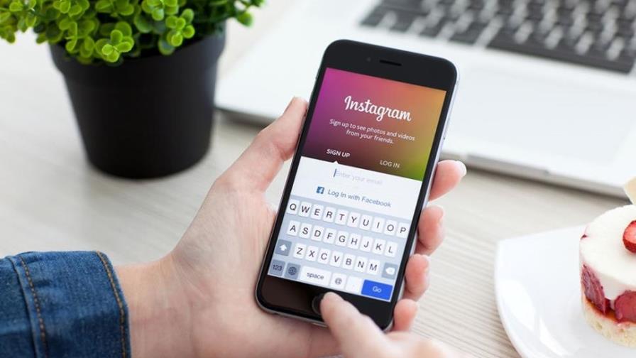 Instagram introduce por error el desplazamiento horizontal a varios usuarios Instagram introduce por error el desplazamiento horizontal a varios usuarios