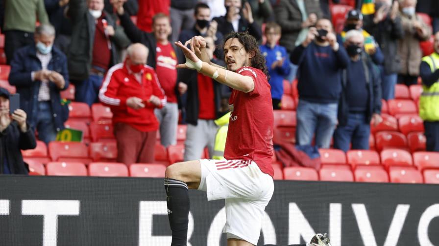 Golazo de Cavani ilumina regreso de hinchas a Old Trafford