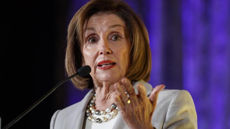 Pelosi va a Jordania para discusiones sobre crisis en Siria