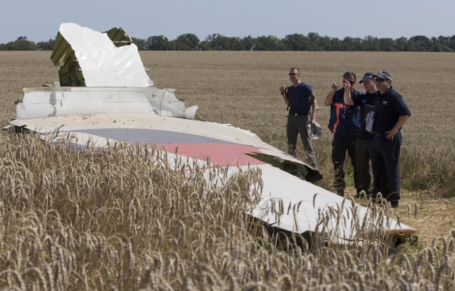Holanda demanda a Rusia por caída de avión en Ucrania