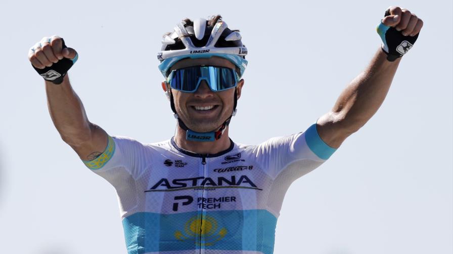 Lutsenko gana su primera etapa en un Tour tras fuga
