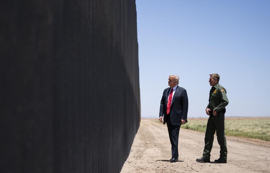 Corte Suprema rechaza atender objeciones a muro fronterizo