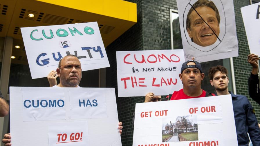 Mayoría de asambleístas de NY a favor de destituir a Cuomo