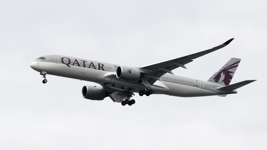 Aerolínea Qatar Airways realizará despidos por el virus