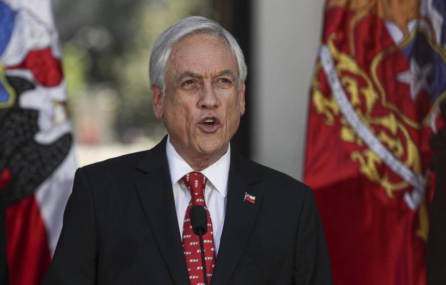 Presidente chileno cambia gabinete ministerial