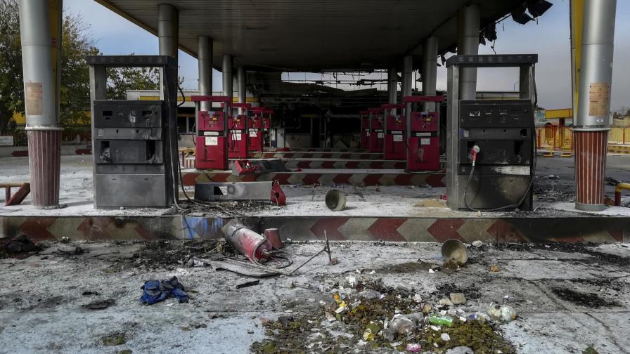 Irán minimiza y condena protestas Irán minimiza y condena protestas