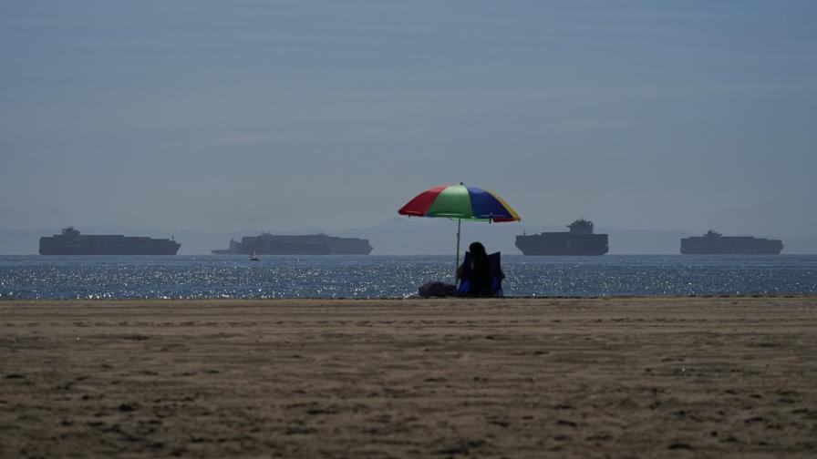 EEUU: Puerto LA funcionará las 24 horas para aliviar retraso EEUU: Puerto LA funcionará las 24 horas para aliviar retraso