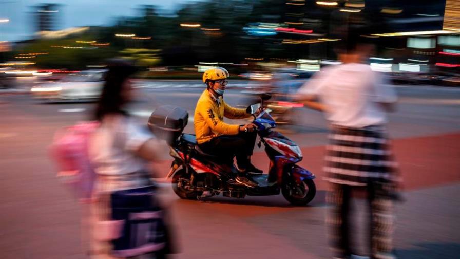 China encadena 26 días sin contagios locales y registra 15 casos “importados”
