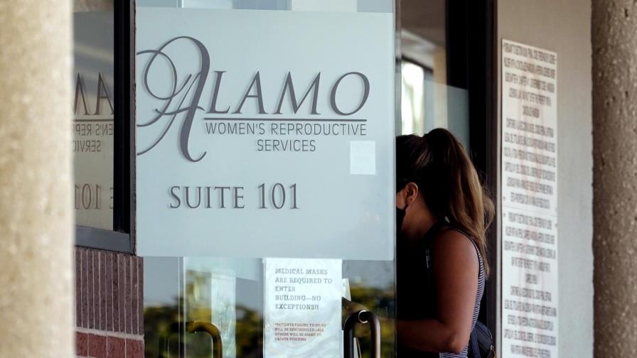 Clínicas reanudan abortos tras suspensión de ley en Texas