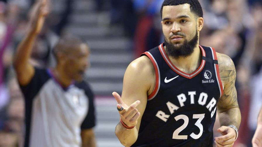 Raptors superan a 76ers y alargan racha de victorias a 5