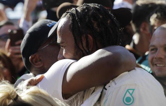 Hamilton gana su 6to título de F1 en el GP de EEUU