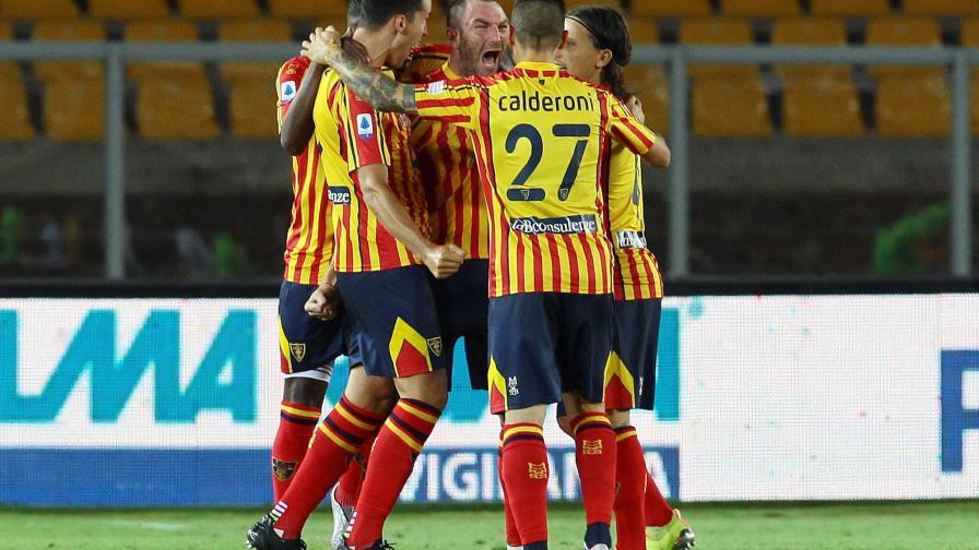 Lazio naufraga en Lecce y ve más lejos el scudetto