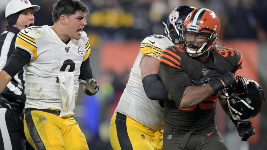 Multan a quarterback de Steelers Mason Rudolph por altercado Multan a quarterback de Steelers Mason Rudolph por altercado