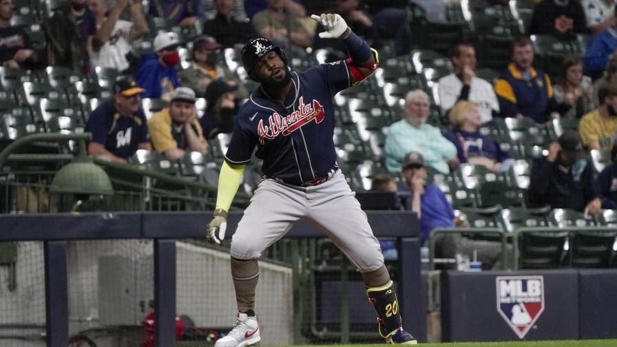 Ozuna y Albies pegan jonrones seguidos; Bravos triunfan